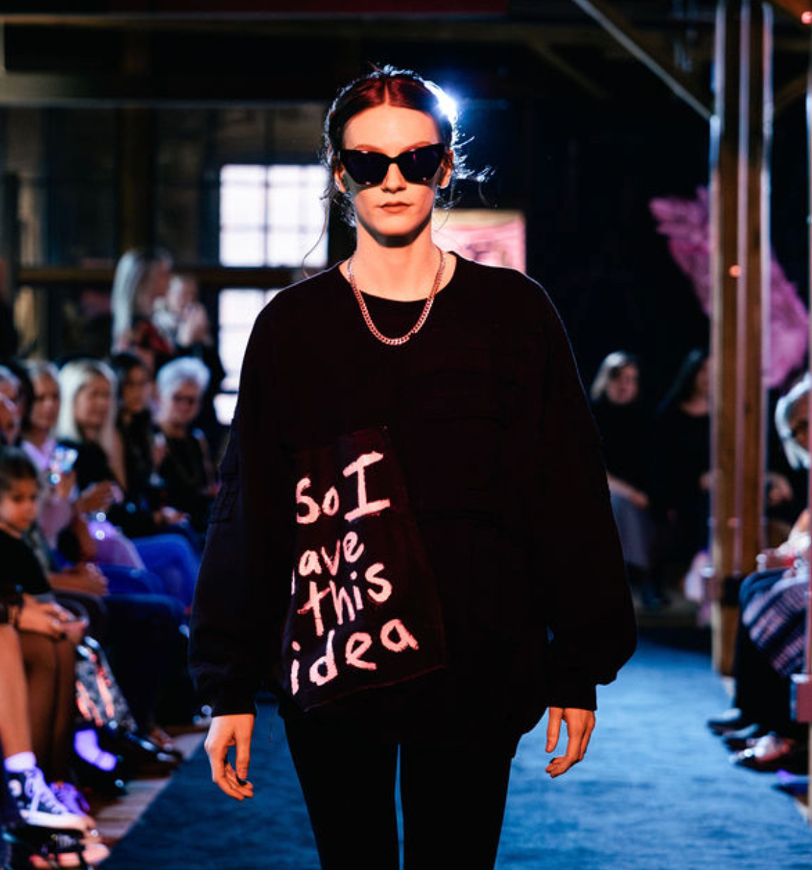 IDEA Vintage Crew Neck Black